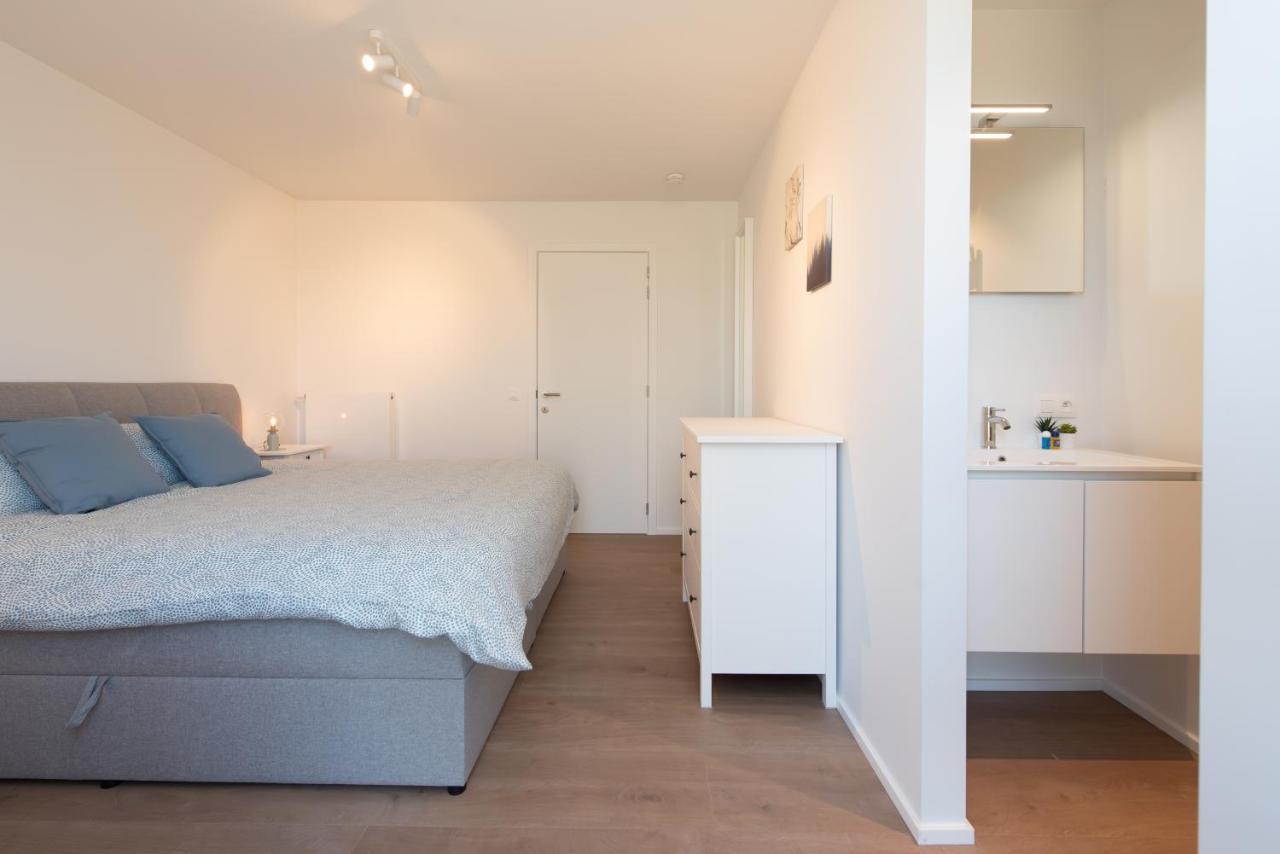 Villa Petit Mouche - Recently Renovated Villa Close To Beach Koksijde Exterior photo