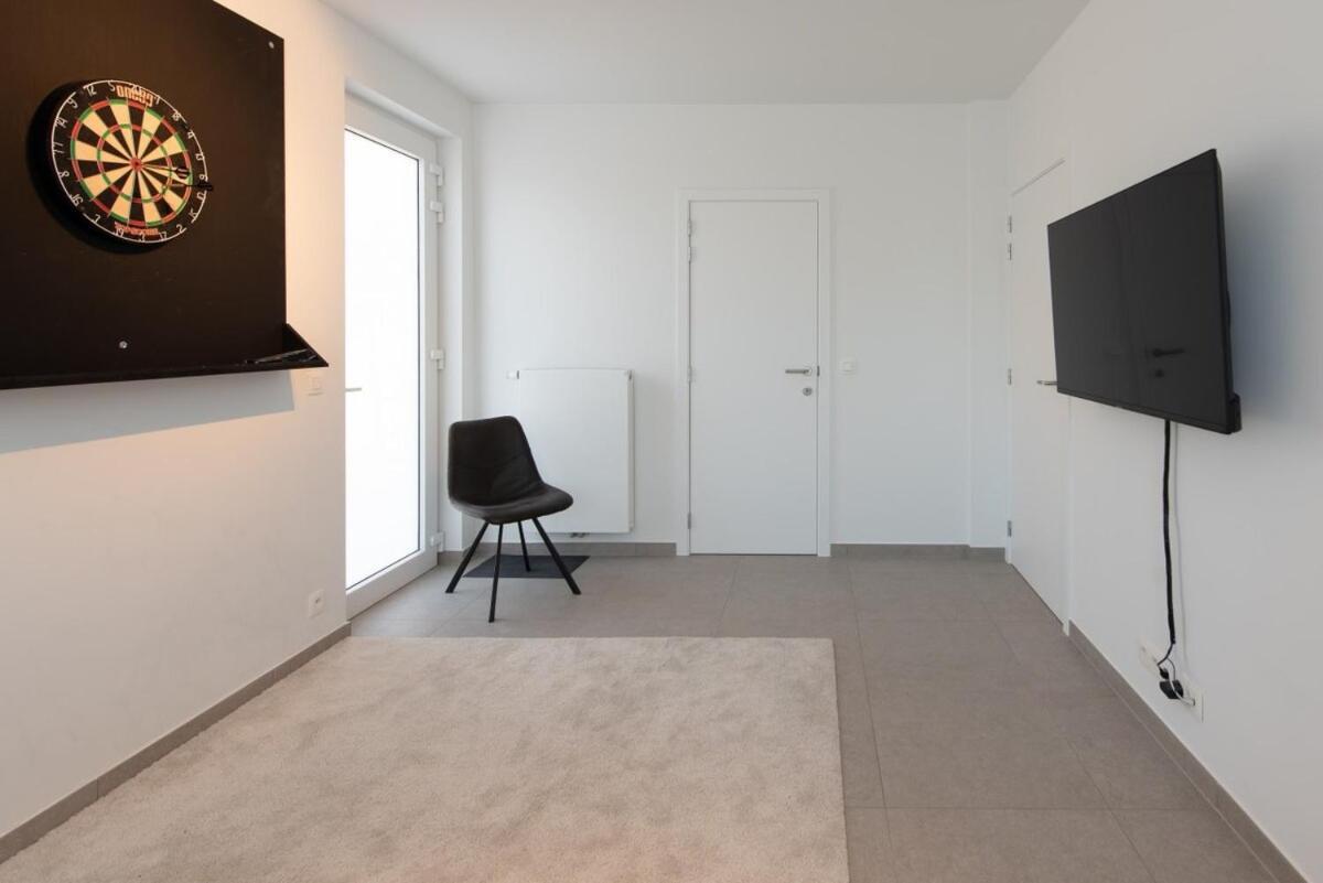 Villa Petit Mouche - Recently Renovated Villa Close To Beach Koksijde Exterior photo